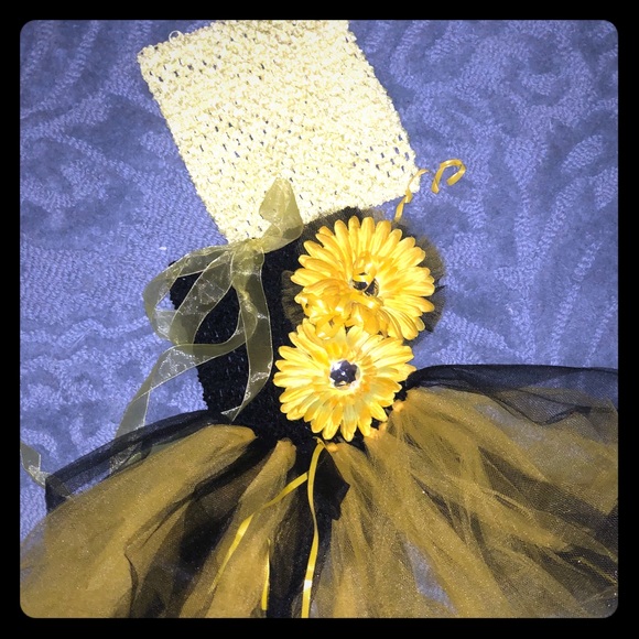 4-6 months bumble bee costume - Picture 1 of 3